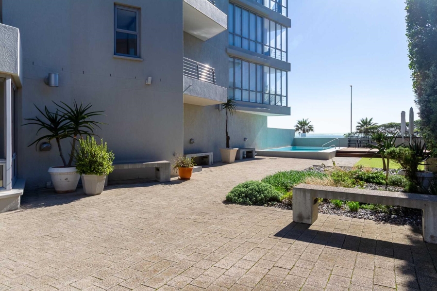 3 Bedroom Property for Sale in Mouille Point Western Cape